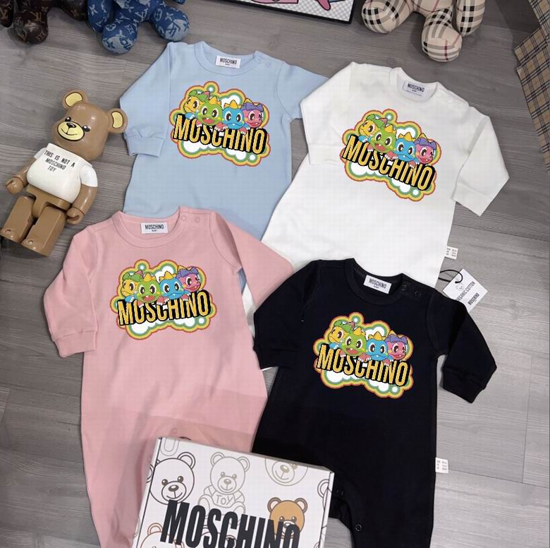 Moschino sz52 59 66 73 80 85 90 33